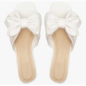 Elegant White Bow Slide Sandals